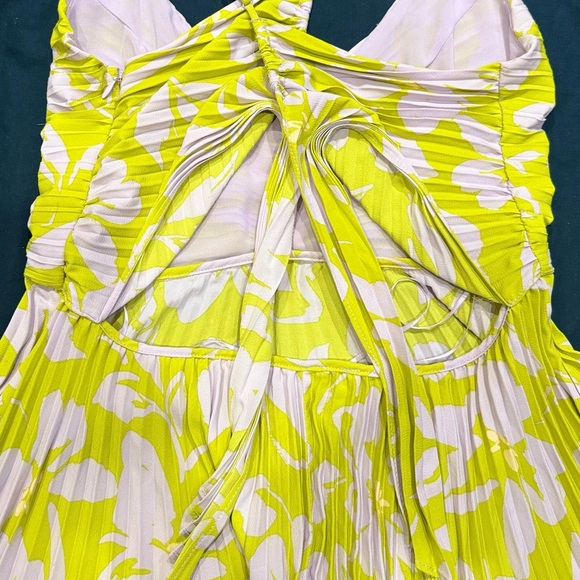 ASTR The Label Women's Green and Purple Dress - size large - Picture 4 of 4